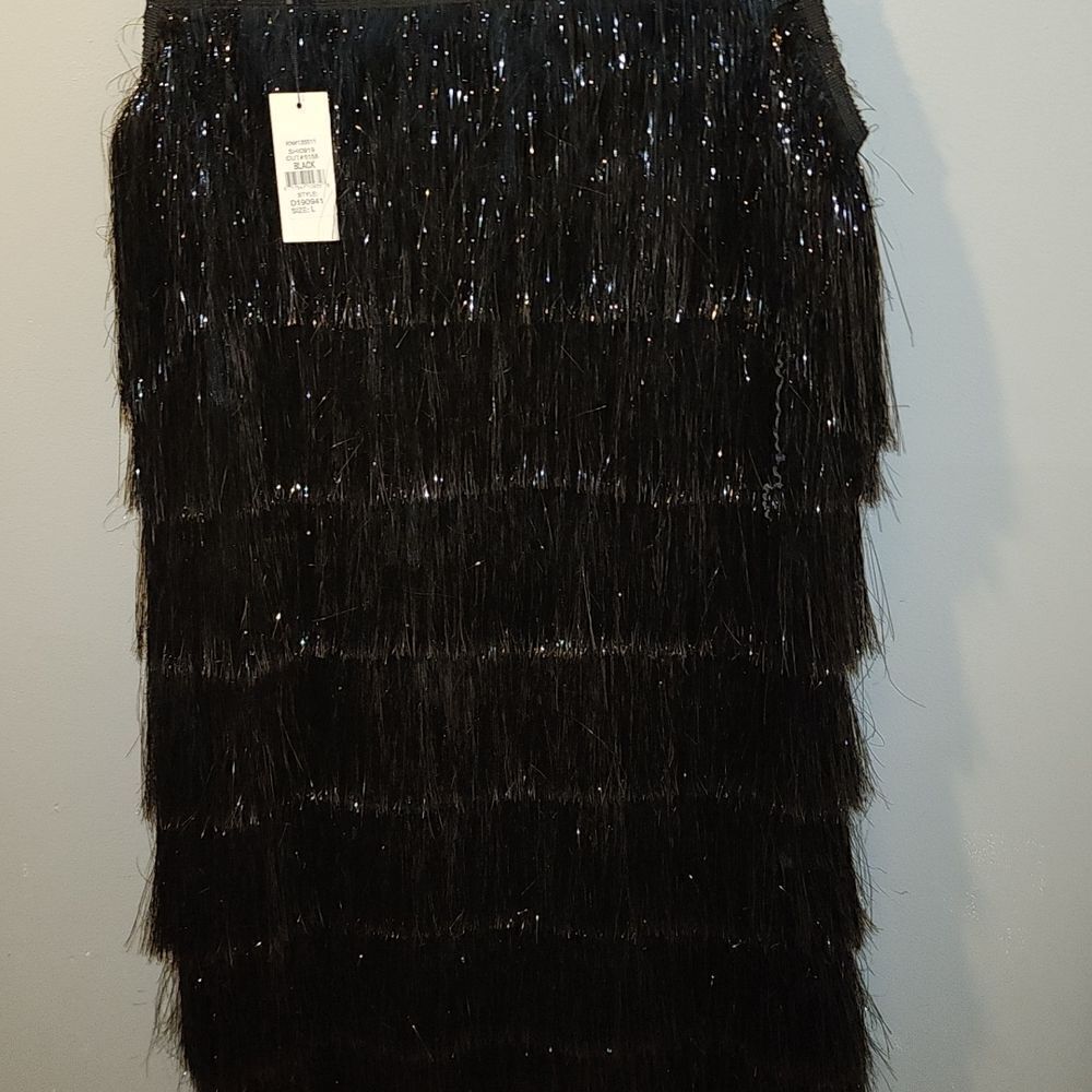 Feathery Flapper Dress   - Picture 6 of 7
